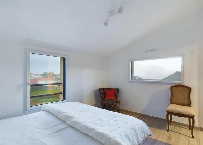 בית נופש A 350m De La Plage, Maison Pour 7 Avec Piscine *