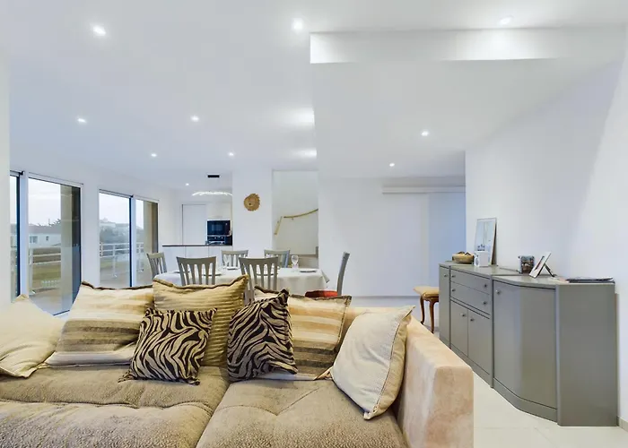 A 350m De La Plage, Maison Pour 7 Avec Piscine Brétignolles-sur-Mer